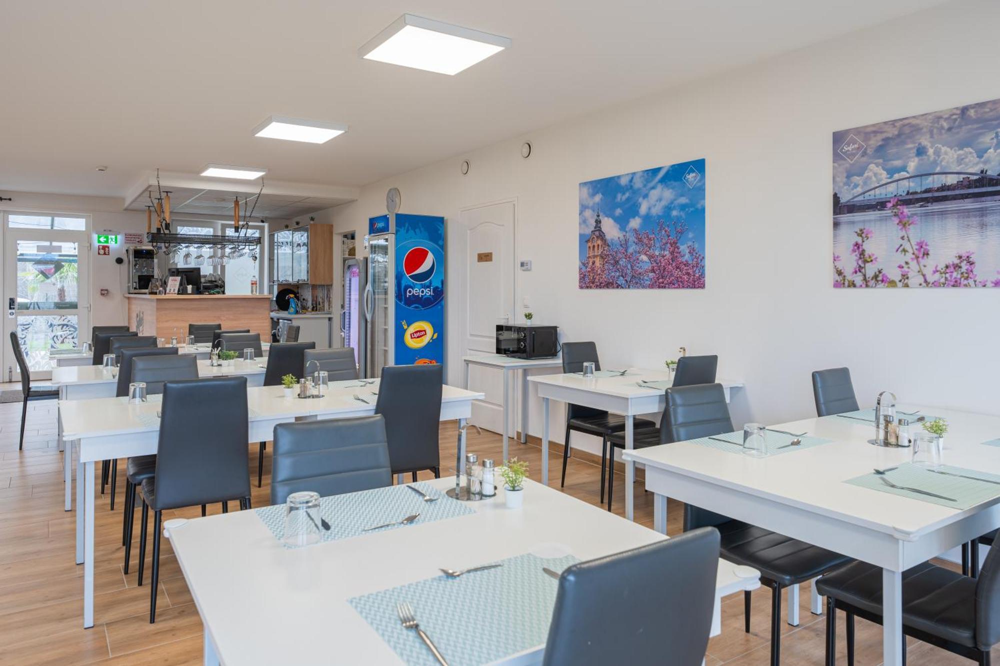 Safari Hotel Σέγκεντ Εξωτερικό φωτογραφία
